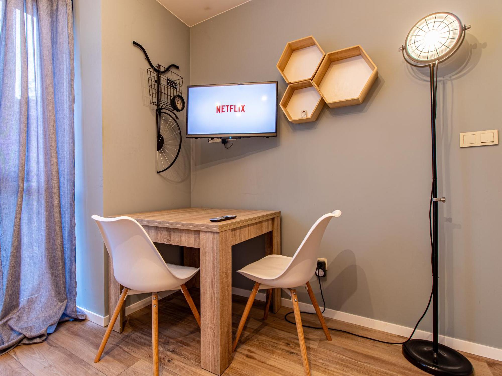 Stay & Explore Sofia - Central Studio Exterior foto